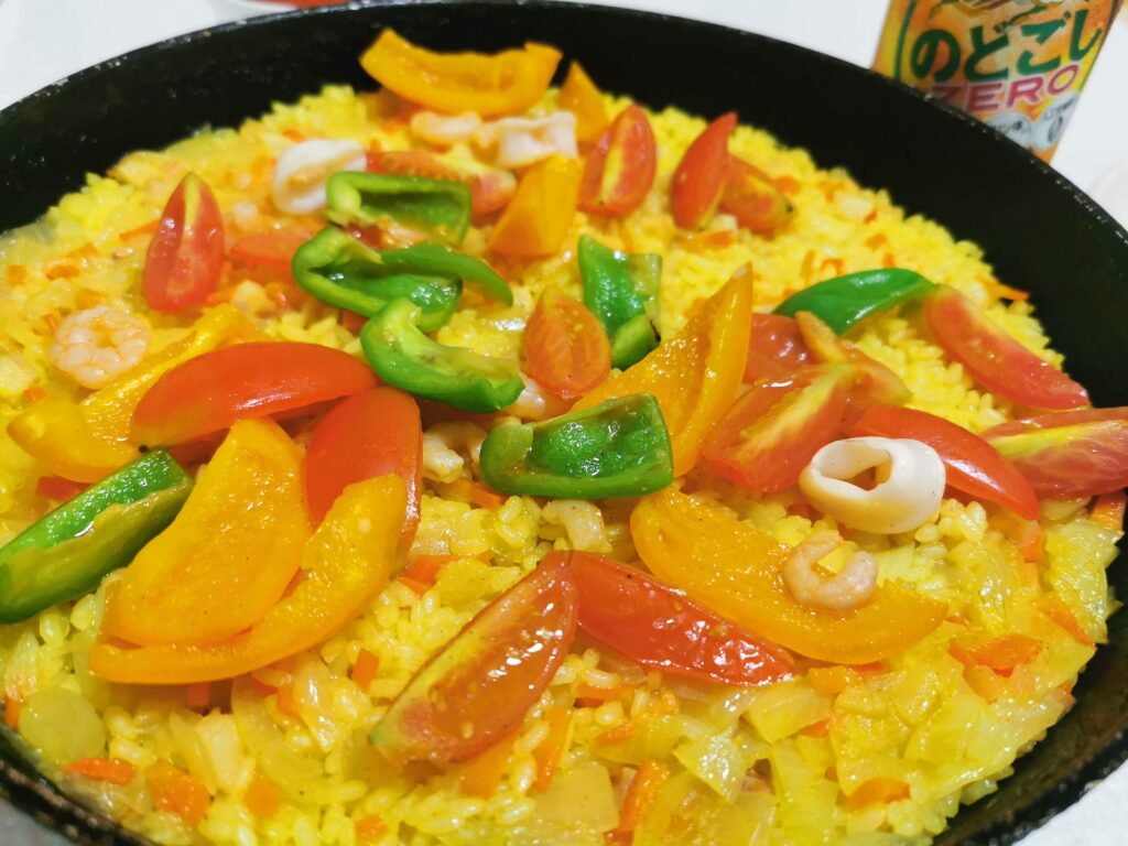 家庭菜園で収穫した野菜を使った手作りパエリア