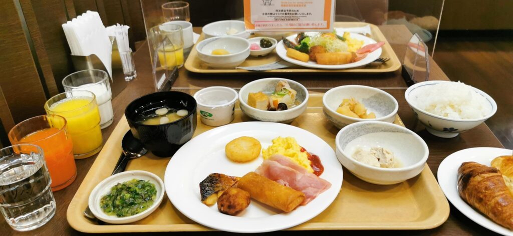車中泊旅行の途中で利用したホテルの朝食